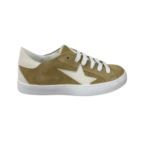 Sneakers in camoscio con dettaglio stella